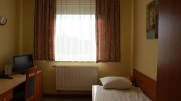 Фото номера Одноместный номер с собственной ванной комнатой Отель Hotel U Braci Zygmuntów г. Лежайск 8